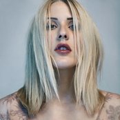 Ellie Goulding - List pictures