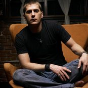 Rob Thomas - List pictures