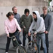 Love Is All - List pictures