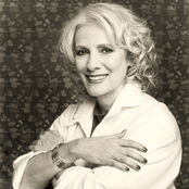 Betty Buckley - List pictures