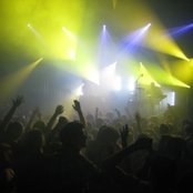 Pretty Lights - List pictures