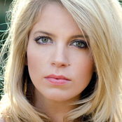 Katelyn Clampett - List pictures