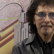 Iommi - List pictures