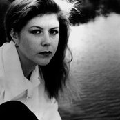 Kirsty Maccoll - List pictures