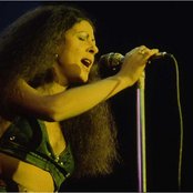 Elkie Brooks - List pictures