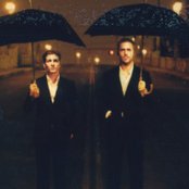 Dead Man's Bones - List pictures