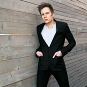 Patrick Stump - List pictures