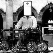 Kassem Mosse - List pictures