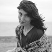 Hannah Georgas - List pictures