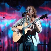 Newton Faulkner - List pictures