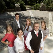 The Collingsworth Family - List pictures