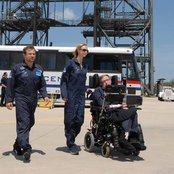 Stephen Hawking - List pictures