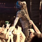 Capture The Crown - List pictures