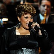 Tamela Mann - List pictures