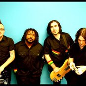 Skindred - List pictures