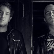 Cali & El Dandee - List pictures