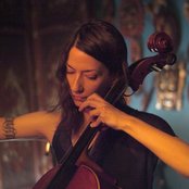 Julia Kent - List pictures