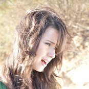 Tamar Kaprelian - List pictures