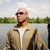 Robert Hood - List pictures