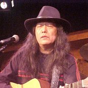 Freddie Aguilar - List pictures
