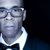 Denzal Sinclaire - List pictures