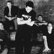 Gomez - List pictures