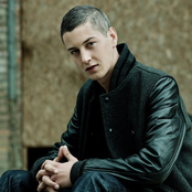 Devlin - List pictures