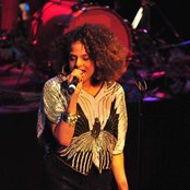 Marsha Ambrosius - List pictures