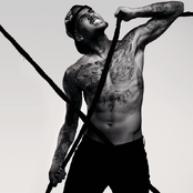 Chris Brown - List pictures
