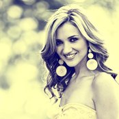 Sarah Darling - List pictures