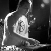 Stewart Walker - List pictures