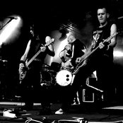 Maj Karma - List pictures