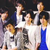 V6 - List pictures