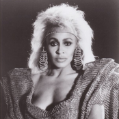 Tina Turner - List pictures