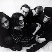 Levitation - List pictures