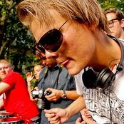 Tim Berg - List pictures