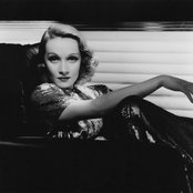 Marlene Dietrich - List pictures