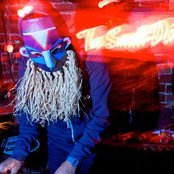 Sbtrkt - List pictures