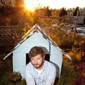 Dan Mangan - List pictures