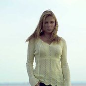 Tina Cousins - List pictures