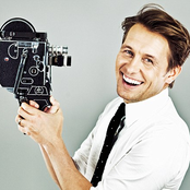 Mark Owen - List pictures