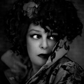 Angela Mccluskey - List pictures