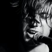 Bobby Long - List pictures