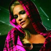 Stephanie Mcintosh - List pictures