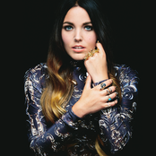 Miriam Bryant - List pictures