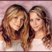 Mary-kate And Ashley Olsen - List pictures
