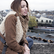 Delilah - List pictures