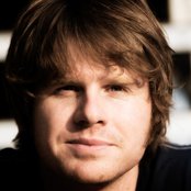 Vincent Vallieres - List pictures