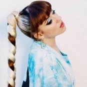 Leah Mcfall - List pictures