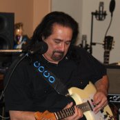 Coco Montoya - List pictures